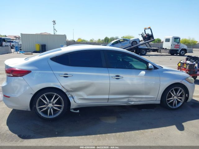 KMHD74LFXHU095347 Hyundai ELANTRA SE