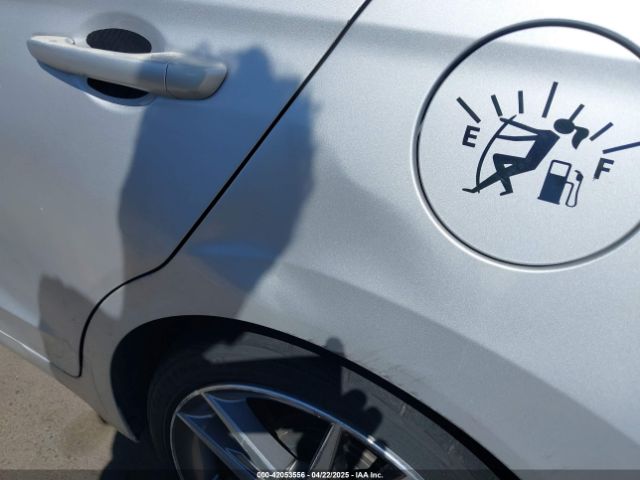 KMHD74LFXHU095347 Hyundai ELANTRA SE