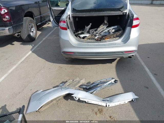1FA6P0H70G5131715 Ford FUSION SE