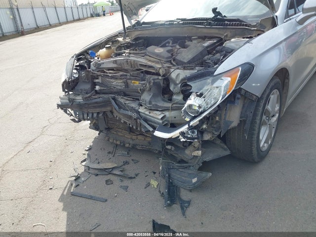 1FA6P0H70G5131715 Ford FUSION SE