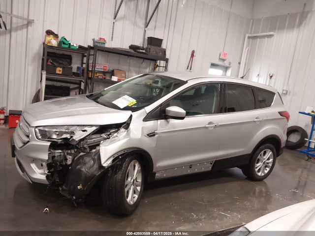 1FMCU9GD8KUA05257 Ford ESCAPE SE