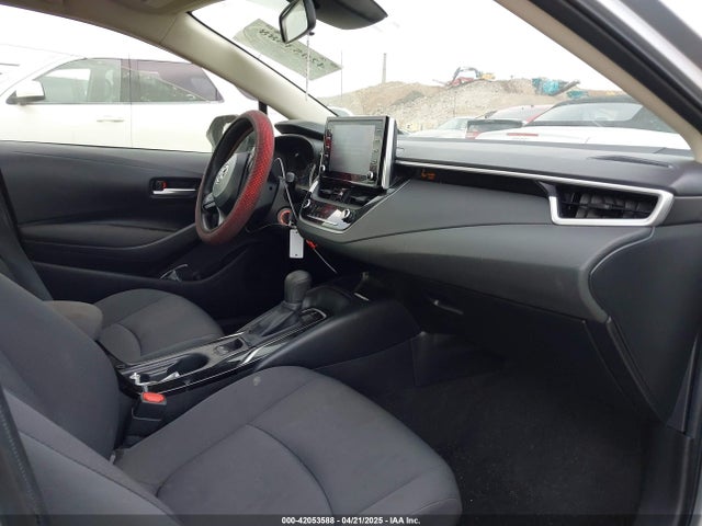 JTDEPRAE6LJ095761 Toyota COROLLA LE