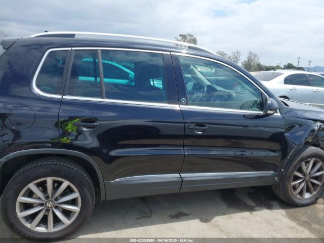 WVGRV7AX2HK005905 Volkswagen 2.0 tsi