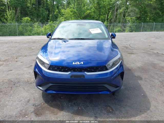 3KPF24AD7PE682132 KIA Forte Lxs
