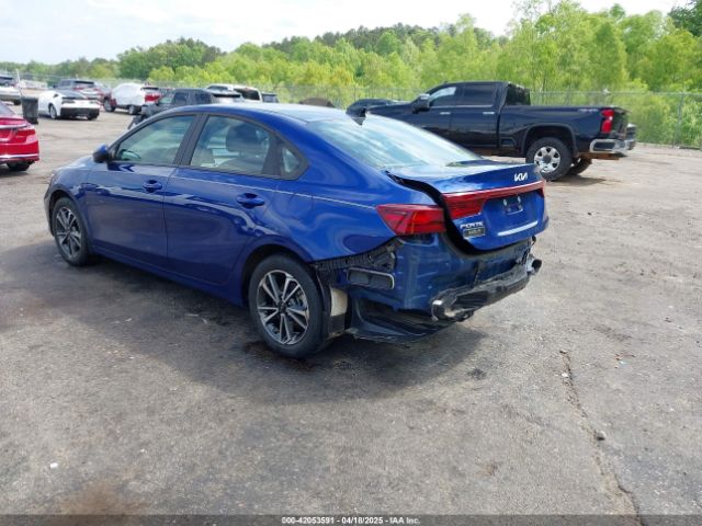 3KPF24AD7PE682132 KIA Forte Lxs