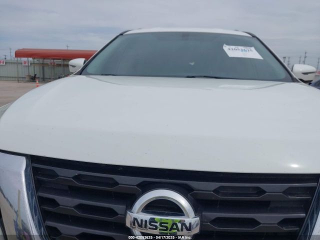 5N1DR2MM7JC621456 Nissan Pathfinder S