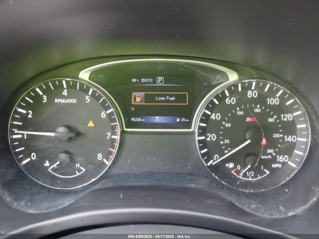 5N1DR2MM7JC621456 Nissan Pathfinder S