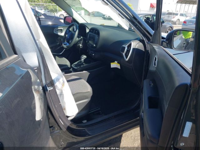 KNDJ23AU3R7912174 KIA SOUL LX