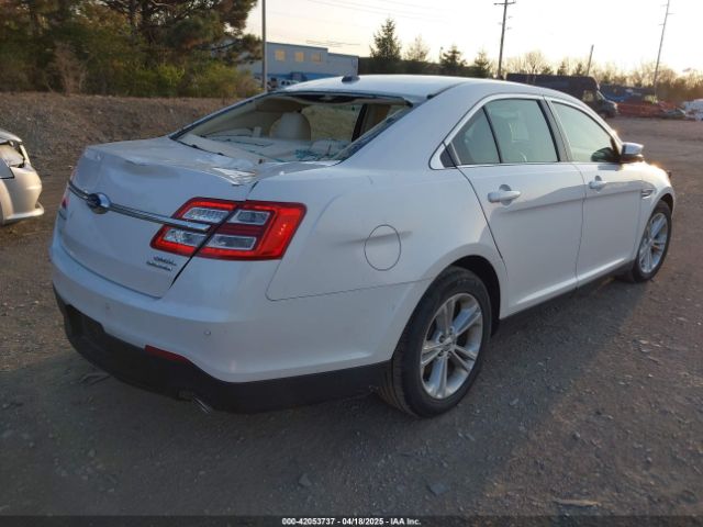 1FAHP2E82FG202143 Ford TAURUS SEL