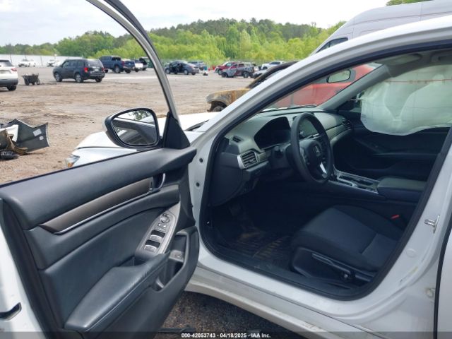 1HGCV1F13JA055236 Honda ACCORD LX