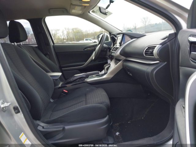JA4AS3AA4LZ014128 Mitsubishi Eclipse Cross Es 1.5t
