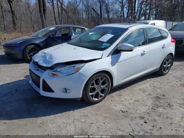 1FADP3K28EL127264 Ford FOCUS SE