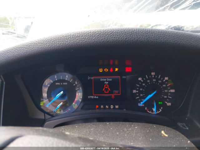 1FMJU1HT5HEA61173 Ford Expedition Xlt
