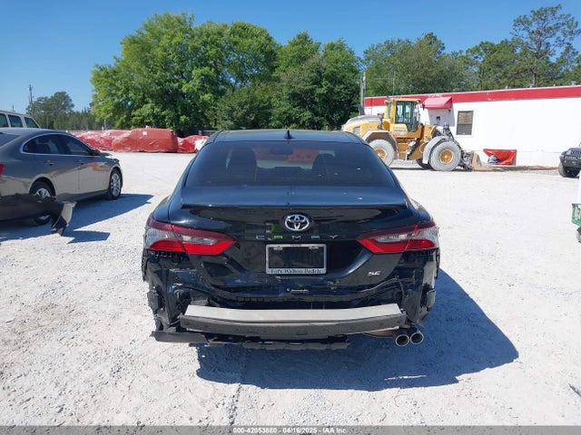 4T1T11AK4NU698415 Toyota CAMRY SE