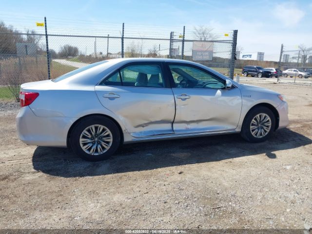 4T1BD1FK6EU106556 Toyota Camry Hybrid Le