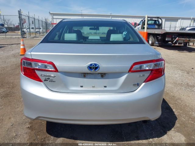 4T1BD1FK6EU106556 Toyota Camry Hybrid Le