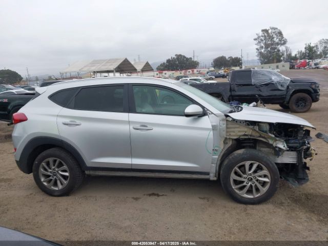 KM8J33A44JU615333 Hyundai TUCSON SEL