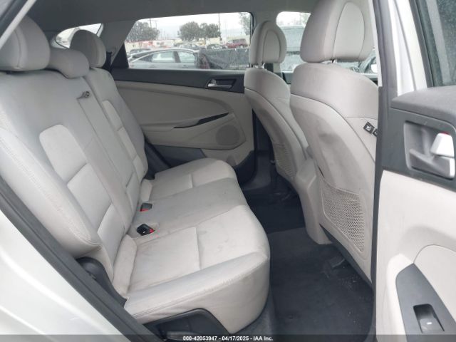 KM8J33A44JU615333 Hyundai TUCSON SEL