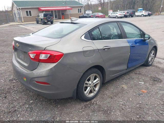 1G1BE5SM7H7186896 Chevrolet Cruze Lt Auto