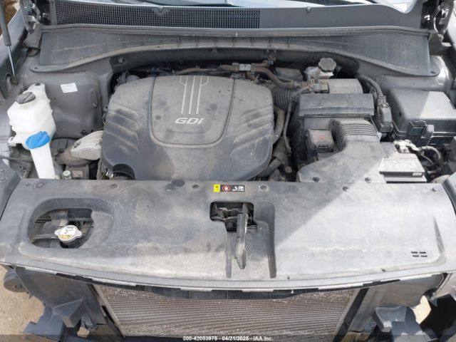 5XYPG4A57GG003204 KIA Sorento 3.3l Lx