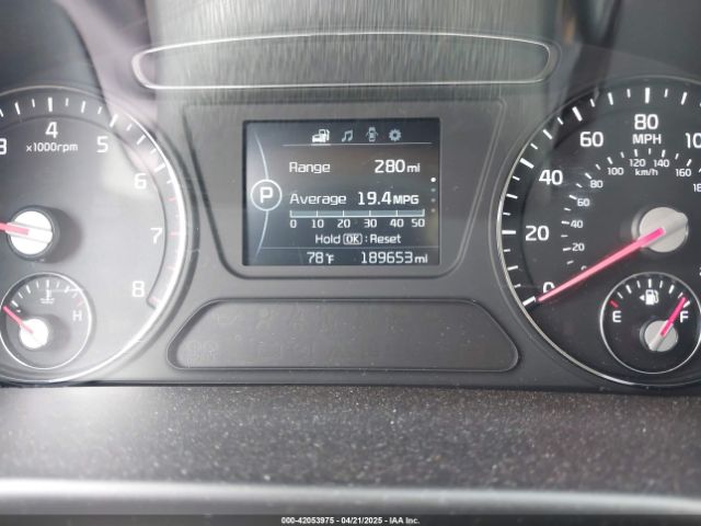 5XYPG4A57GG003204 KIA Sorento 3.3l Lx