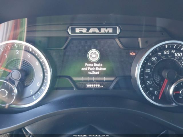1C6RRFFG2NN259207 RAM 1500 Big Horn  4x4 5'7 Box