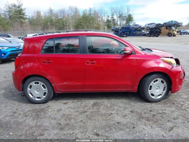 JTKKUPB44E1045121 Scion XD