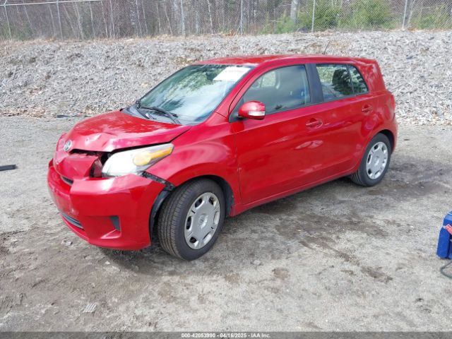 JTKKUPB44E1045121 Scion XD