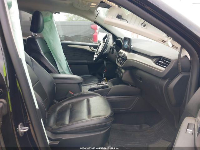1FMCU9H65MUB21616 Ford ESCAPE SEL
