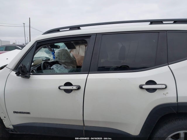 Jeep Renegade Latitude 2016 ZACCJBBT6GPC65717 Image 13