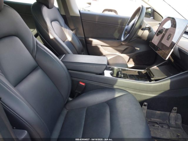 2018 TESLA MODEL 3 5YJ3E1EA6JF069901 Photo 4