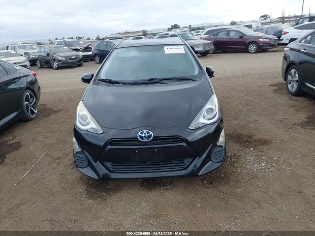 JTDKDTB36G1120170 Toyota Prius C Two