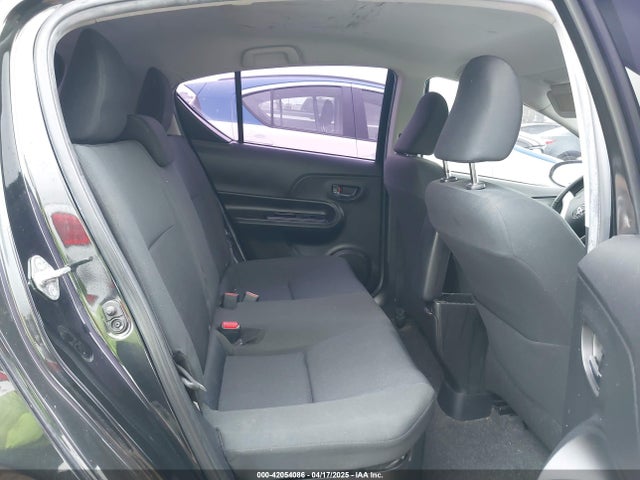 JTDKDTB36G1120170 Toyota Prius C Two