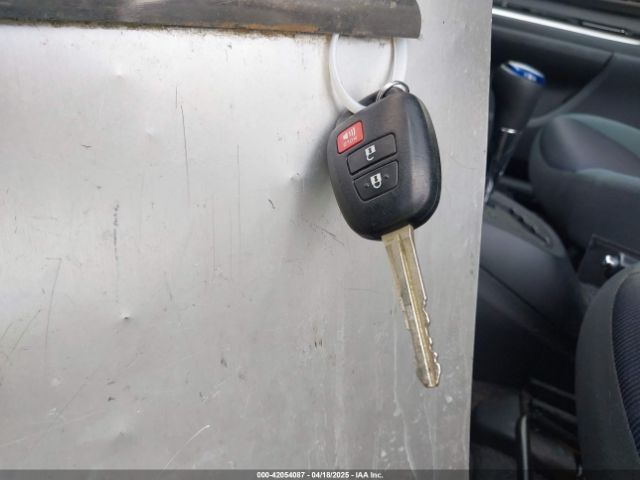 JTDKDTB31G1121761 Toyota Prius C Two