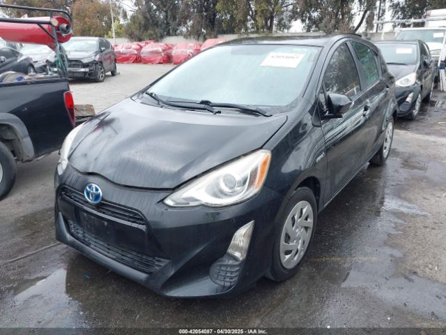 JTDKDTB31G1121761 Toyota Prius C Two