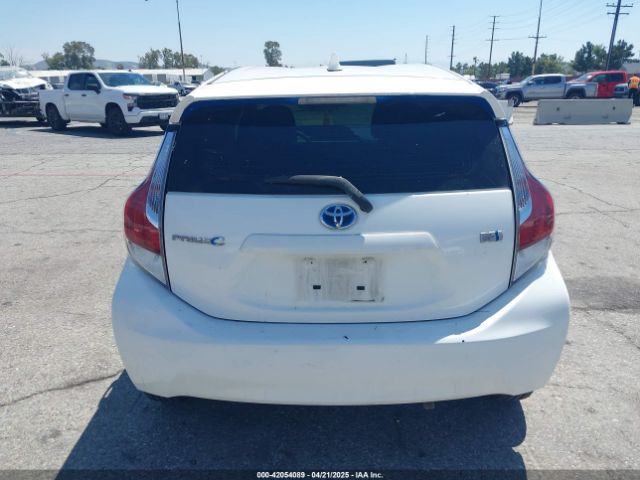 JTDKDTB35G1121813 Toyota Prius C Two