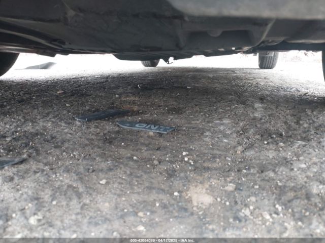 JTDKDTB35G1121813 Toyota Prius C Two