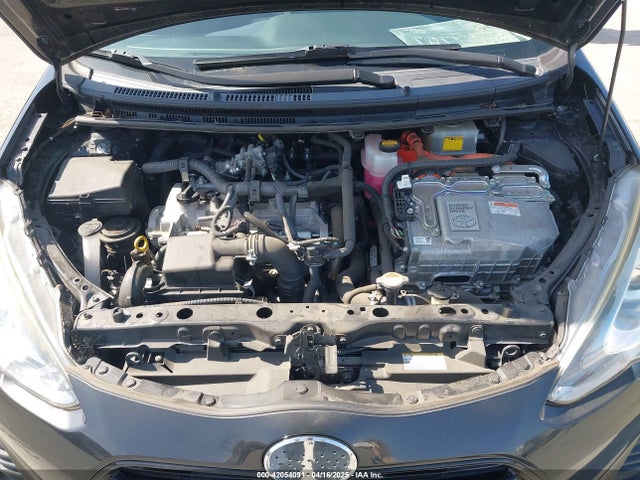 JTDKDTB39G1121412 Toyota Prius C Two