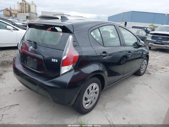 JTDKDTB39G1121412 Toyota Prius C Two