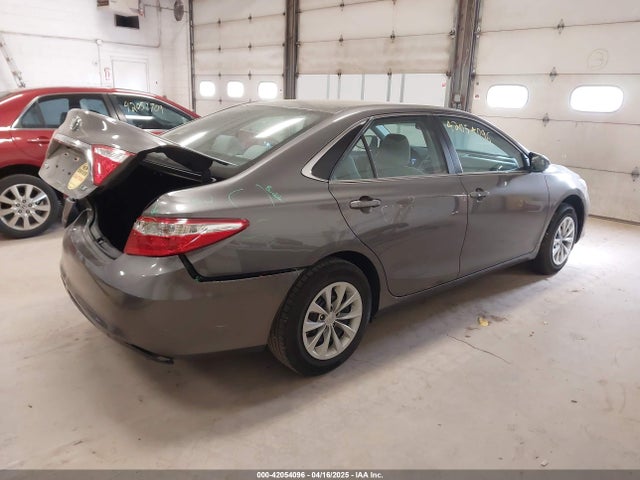 Toyota CAMRY LE 2017 4T1BF1FK6HU430380 Image 4