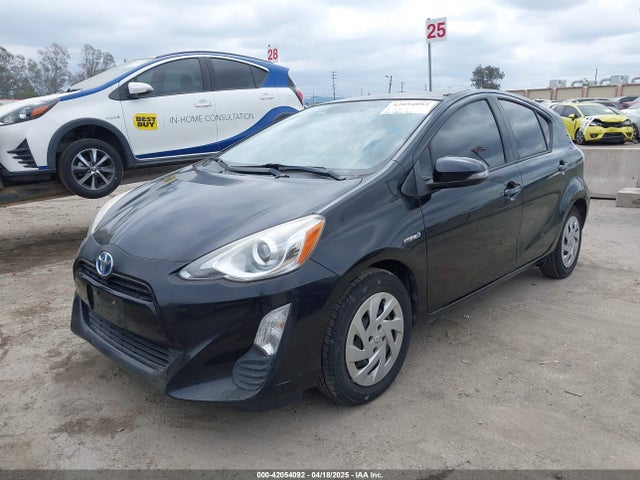 JTDKDTB39G1124911 Toyota Prius C Two
