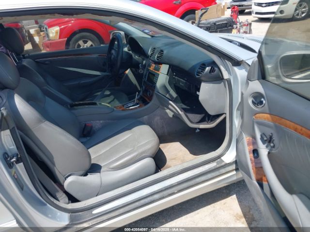 2007 MERCEDES-BENZ CLK 350 WDBTJ56H27F218970 Photo 4