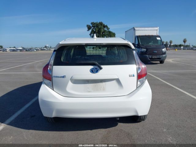 JTDKDTB3XG1125193 Toyota Prius C Two