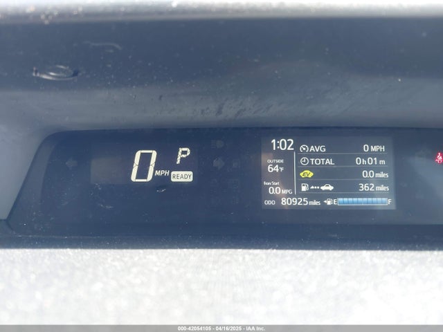 JTDKDTB3XJ1599393 Toyota Prius C Two