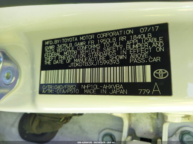 JTDKDTB3XJ1599393 Toyota Prius C Two