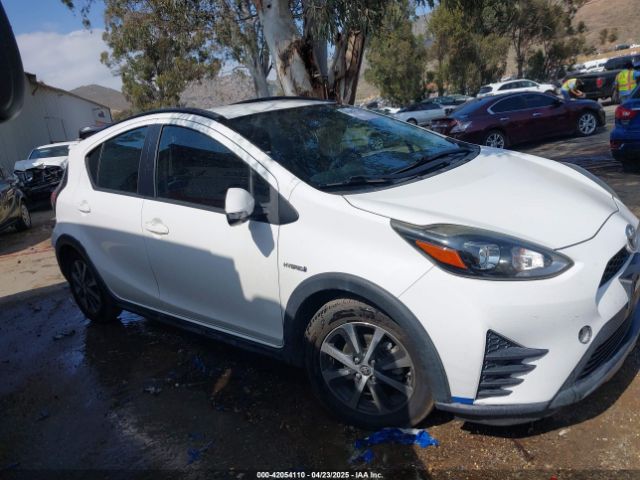 JTDKDTB35J1613202 Toyota Prius C Two