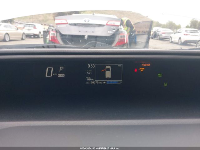 JTDKDTB35J1613202 Toyota Prius C Two