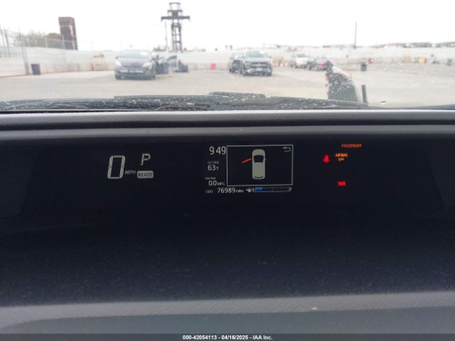 JTDKDTB37J1615520 Toyota Prius C Two