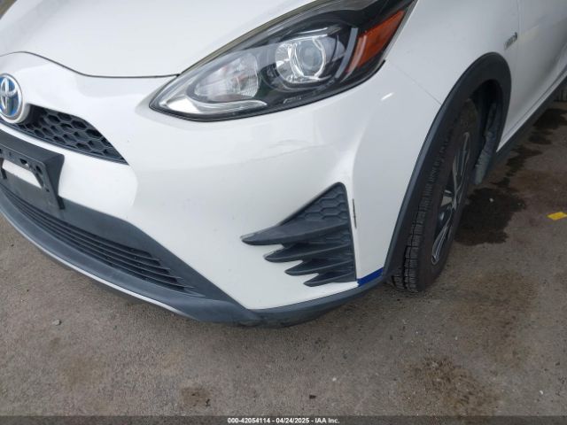JTDKDTB37J1615663 Toyota Prius C Two