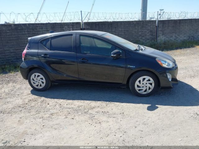 JTDKDTB34G1124900 Toyota Prius C Two